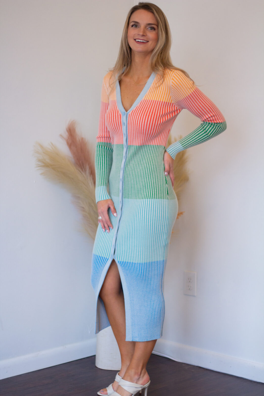 colorful dress showing Spring outfits trends in Atlanta